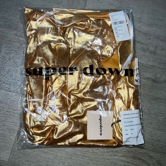 Superdown Elsa One Shoulder Gold Metallic Bodycon Mini Dress, Women’s Medium - Picture 5 of 9